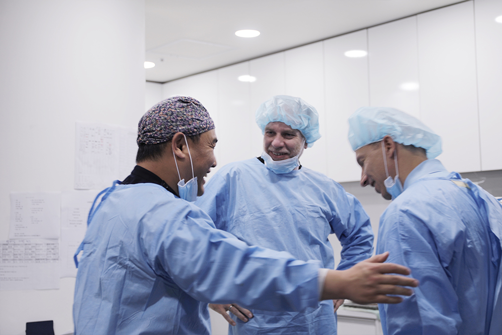 [Technical meeting] SMILE Treatment developer visited EYEREUM