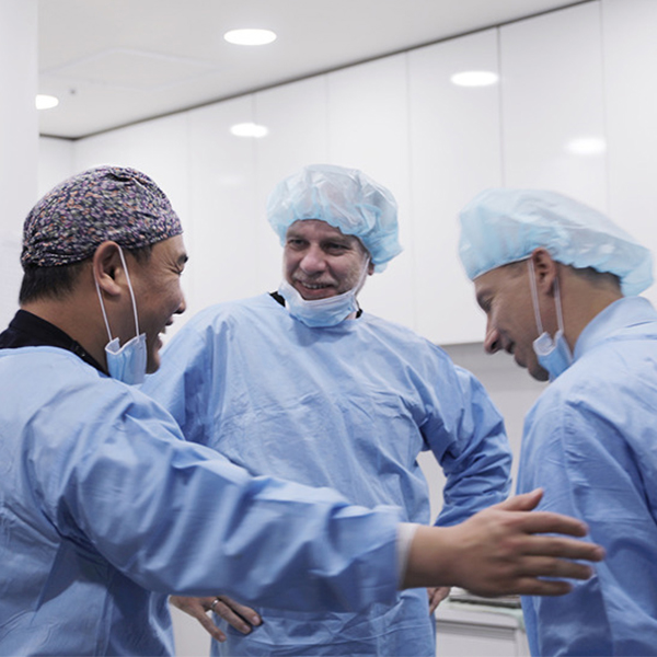 [소식] 스마일라식 개발자, 아이리움안과 방문